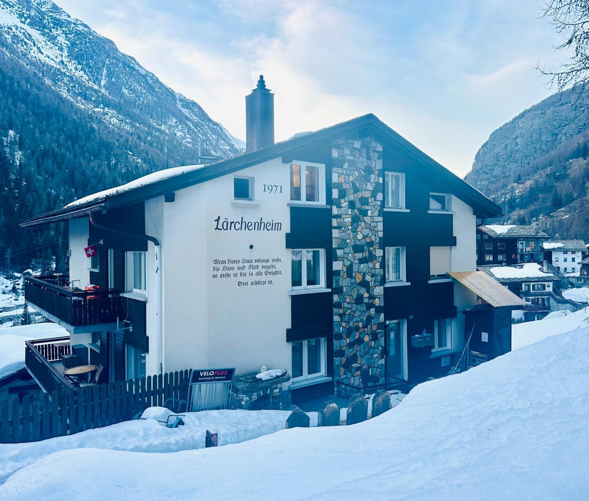 Holiday House Laerchenheim Saas-Balen Bagian luar foto