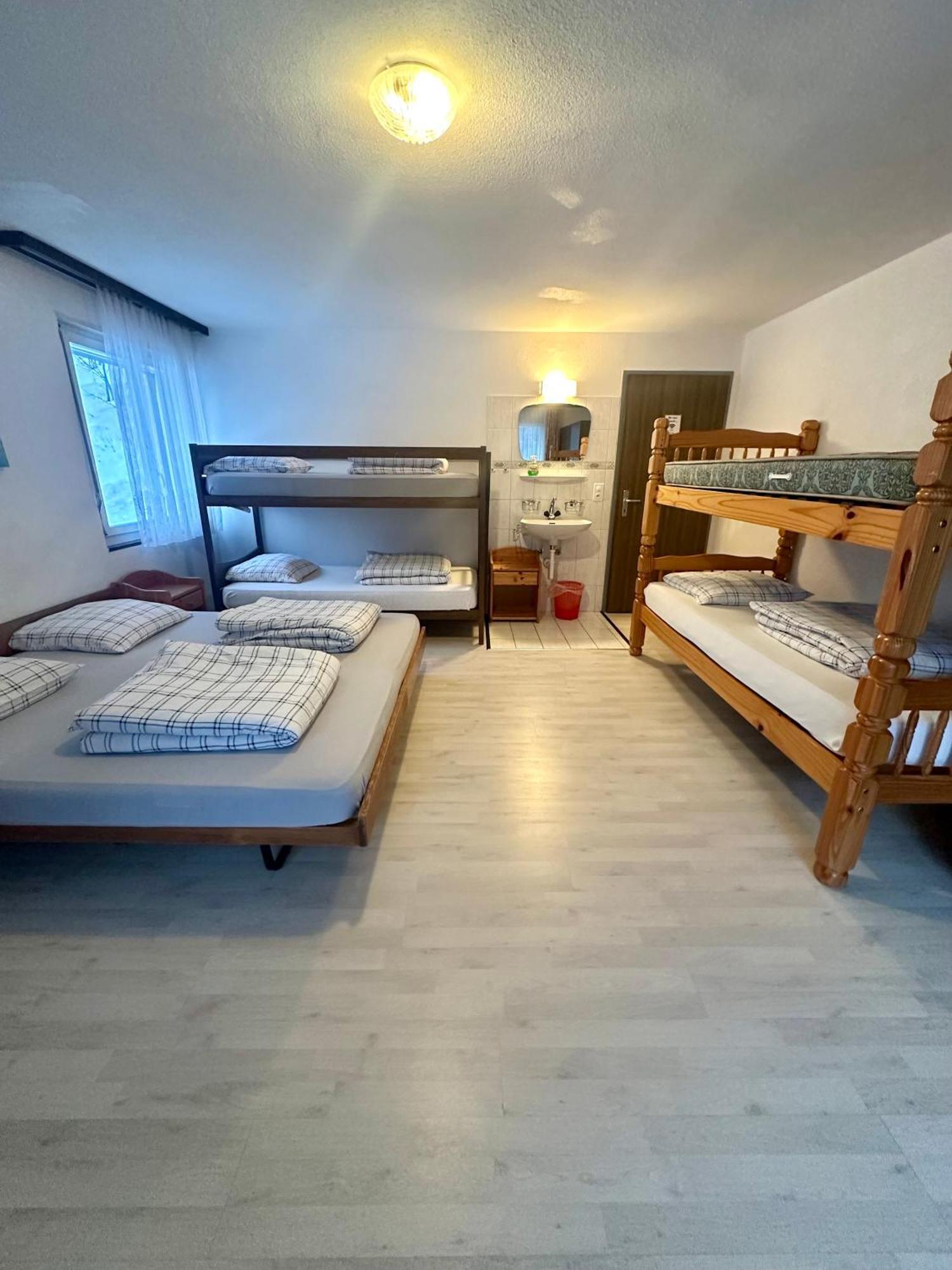Holiday House Laerchenheim Saas-Balen Bagian luar foto